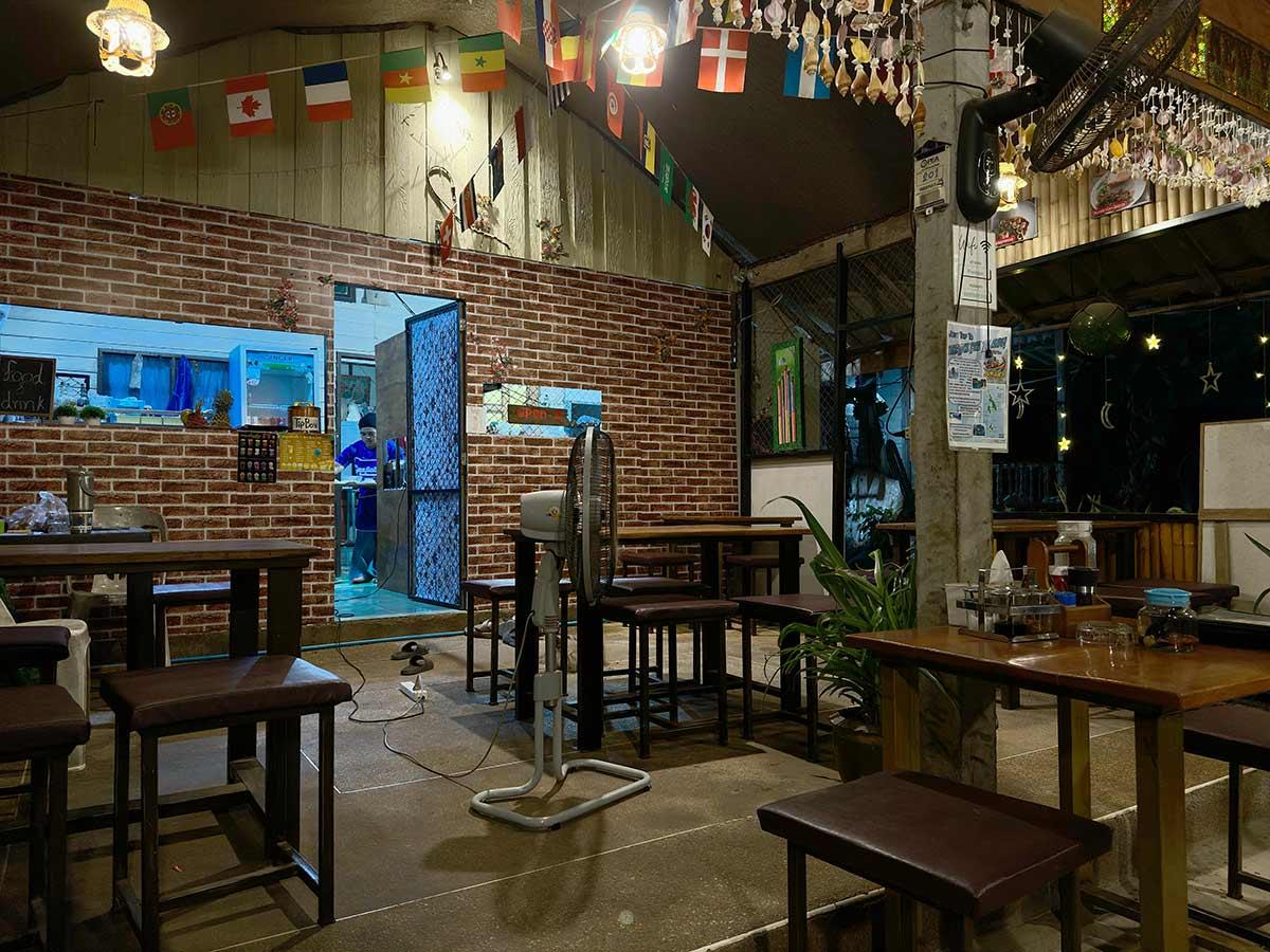 Raya Restaurant - Ting Rai